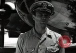 Image le commandant Frederick Ashworth de Bockscar Tinian île Îles Mariannes, 1945, de la seconde 33 séquences d'archives historiques vidéo 65675036279