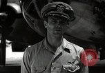 Image le commandant Frederick Ashworth de Bockscar Tinian île Îles Mariannes, 1945, de la seconde 44 séquences d'archives historiques vidéo 65675036279