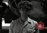 Image le commandant Frederick Ashworth de Bockscar Tinian île Îles Mariannes, 1945, de la seconde 48 séquences d'archives historiques vidéo 65675036279