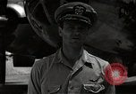 Image le commandant Frederick Ashworth de Bockscar Tinian île Îles Mariannes, 1945, de la seconde 59 séquences d'archives historiques vidéo 65675036279