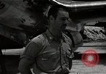 Image Major Thomas Ferebee Tinian île Îles Mariannes, 1945, de la seconde 16 séquences d'archives historiques vidéo 65675036280