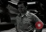 Image Major Charles Sweeney Tinian île Îles Mariannes, 1945, de la seconde 4 séquences d'archives historiques vidéo 65675036281