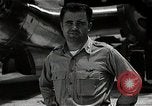 Image Major Charles Sweeney Tinian île Îles Mariannes, 1945, de la seconde 32 séquences d'archives historiques vidéo 65675036281