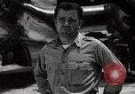 Image Major Charles Sweeney Tinian île Îles Mariannes, 1945, de la seconde 38 séquences d'archives historiques vidéo 65675036281