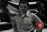 Image Major Charles Sweeney Tinian île Îles Mariannes, 1945, de la seconde 46 séquences d'archives historiques vidéo 65675036281