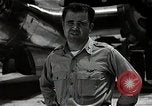 Image Major Charles Sweeney Tinian île Îles Mariannes, 1945, de la seconde 47 séquences d'archives historiques vidéo 65675036281