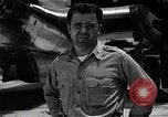 Image Major Charles Sweeney Tinian île Îles Mariannes, 1945, de la seconde 53 séquences d'archives historiques vidéo 65675036281