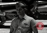 Standbild Captain Kermit Beahan Insel Tinian Marianen, 1945, aus Sekunde 5 historischem Filmmaterial Videoclip 65675036282