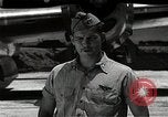 Standbild Captain Kermit Beahan Insel Tinian Marianen, 1945, aus Sekunde 23 historischem Filmmaterial Videoclip 65675036282