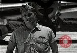 Standbild Captain Kermit Beahan Insel Tinian Marianen, 1945, aus Sekunde 33 historischem Filmmaterial Videoclip 65675036282