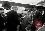 Immagine di David Ben-Gurion arrivo in America Arlington Virginia USA, 1951, secondo 20 filmato di repertorio 65675036285