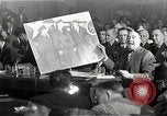 Standbild Schine Fotos bei Army-McCarthy Anhörungen United States USA, 1954, aus Sekunde 1 historischem Filmmaterial Videoclip 65675036293