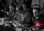 Standbild Schine Fotos bei Army-McCarthy Anhörungen United States USA, 1954, aus Sekunde 42 historischem Filmmaterial Videoclip 65675036293