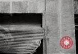 Standbild Atombombe Opfer Hiroshima Japan, 1945, aus Sekunde 18 historischem Filmmaterial Videoclip 65675036294