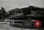 Standbild Atombombe Opfer Hiroshima Japan, 1945, aus Sekunde 55 historischem Filmmaterial Videoclip 65675036294