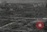 Standbild Hiroshima nach der Explosion Hiroshima Japan, 1946, aus Sekunde 61 historischem Filmmaterial Videoclip 65675036297