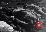 Standbild Schlacht von Iwo Jima Iwo Jima, 1945, aus Sekunde 58 historischem Filmmaterial Videoclip 65675036299