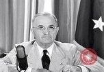 Standbild Präsident Harry Truman nach der Potsdamer Konferenz Washington DC USA, 1945, aus Sekunde 10 historischem Filmmaterial Videoclip 65675036323