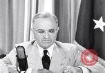Standbild Präsident Harry Truman nach der Potsdamer Konferenz Washington DC USA, 1945, aus Sekunde 16 historischem Filmmaterial Videoclip 65675036323