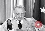 Standbild Präsident Harry Truman nach der Potsdamer Konferenz Washington DC USA, 1945, aus Sekunde 24 historischem Filmmaterial Videoclip 65675036323