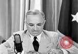 Standbild Präsident Harry Truman nach der Potsdamer Konferenz Washington DC USA, 1945, aus Sekunde 51 historischem Filmmaterial Videoclip 65675036323