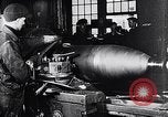 Image cannon factory United States USA, 1917, de la seconde 60 séquences d'archives historiques vidéo 65675036340