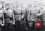 Image Général John J Pershing Paris France, 1917, de la seconde 4 séquences d'archives historiques vidéo 65675036346