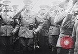 Image Général John J Pershing Paris France, 1917, de la seconde 15 séquences d'archives historiques vidéo 65675036346