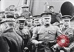 Image Général John J Pershing Paris France, 1917, de la seconde 17 séquences d'archives historiques vidéo 65675036346