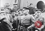 Image Général John J Pershing Paris France, 1917, de la seconde 21 séquences d'archives historiques vidéo 65675036346