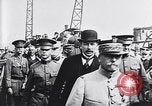 Image Général John J Pershing Paris France, 1917, de la seconde 28 séquences d'archives historiques vidéo 65675036346