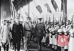 Image Général John J Pershing Paris France, 1917, de la seconde 37 séquences d'archives historiques vidéo 65675036346