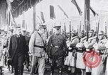 Image Général John J Pershing Paris France, 1917, de la seconde 38 séquences d'archives historiques vidéo 65675036346