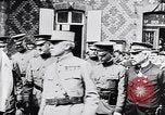 Image Général John J Pershing Paris France, 1917, de la seconde 56 séquences d'archives historiques vidéo 65675036346