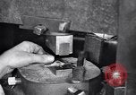 Standbild Schmuckfabrik New York City USA, 1919, aus Sekunde 35 historischem Filmmaterial Videoclip 65675036348