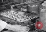 Standbild Schmuckfabrik New York City USA, 1919, aus Sekunde 38 historischem Filmmaterial Videoclip 65675036348