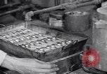 Standbild Schmuckfabrik New York City USA, 1919, aus Sekunde 43 historischem Filmmaterial Videoclip 65675036348