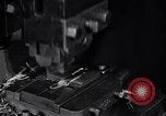 Standbild Schmuckfabrik New York City USA, 1919, aus Sekunde 51 historischem Filmmaterial Videoclip 65675036348