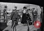 Standbild Insel Manhattan und New York City als gesehen vom Hafen New York City USA, 1919, aus Sekunde 19 historischem Filmmaterial Videoclip 65675036350