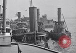 Standbild Insel Manhattan und New York City als gesehen vom Hafen New York City USA, 1919, aus Sekunde 33 historischem Filmmaterial Videoclip 65675036350