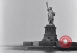 Standbild New York City Mitte der 1920er Jahre New York City USA, 1925, aus Sekunde 53 historischem Filmmaterial Videoclip 65675036354