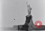 Standbild New York City Mitte der 1920er Jahre New York City USA, 1925, aus Sekunde 54 historischem Filmmaterial Videoclip 65675036354