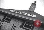 Image Thomas Dewey Junction City Kansas USA, 1948, de la seconde 24 séquences d'archives historiques vidéo 65675036369
