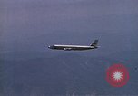 Image Stratoliner VC-137 avion résidentiel United States USA, 1972, de la seconde 28 séquences d'archives historiques vidéo 65675036383