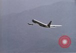 Standbild VC-137 Stratoliner Wohn- Flugzeuge United States USA, 1972, aus Sekunde 23 historischem Filmmaterial Videoclip 65675036385
