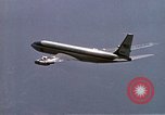 Standbild VC-137 Stratoliner Wohn- Flugzeuge United States USA, 1972, aus Sekunde 40 historischem Filmmaterial Videoclip 65675036385