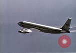 Standbild VC-137 Stratoliner Wohn- Flugzeuge United States USA, 1972, aus Sekunde 49 historischem Filmmaterial Videoclip 65675036385