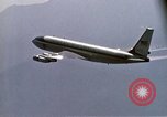 Standbild VC-137 Stratoliner Wohn- Flugzeuge United States USA, 1972, aus Sekunde 53 historischem Filmmaterial Videoclip 65675036385