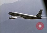 Standbild VC-137 Stratoliner Wohn- Flugzeuge United States USA, 1972, aus Sekunde 54 historischem Filmmaterial Videoclip 65675036385