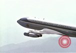 Standbild VC-137 Stratoliner Wohn- Flugzeuge United States USA, 1972, aus Sekunde 56 historischem Filmmaterial Videoclip 65675036385